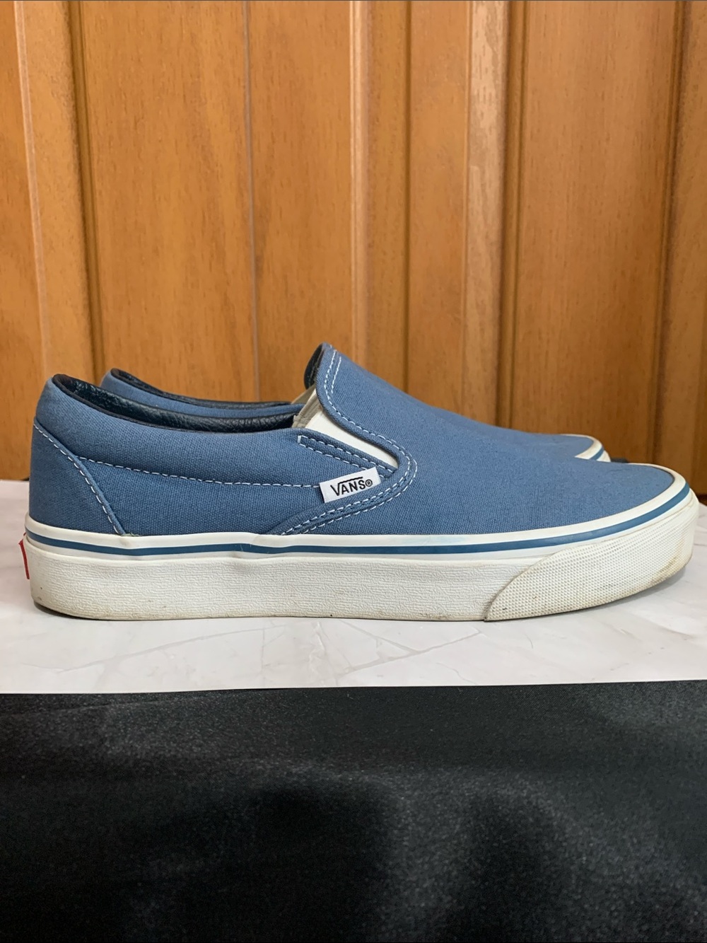 Vans Classic slip on in navy blue, size 8 women/6.5 men